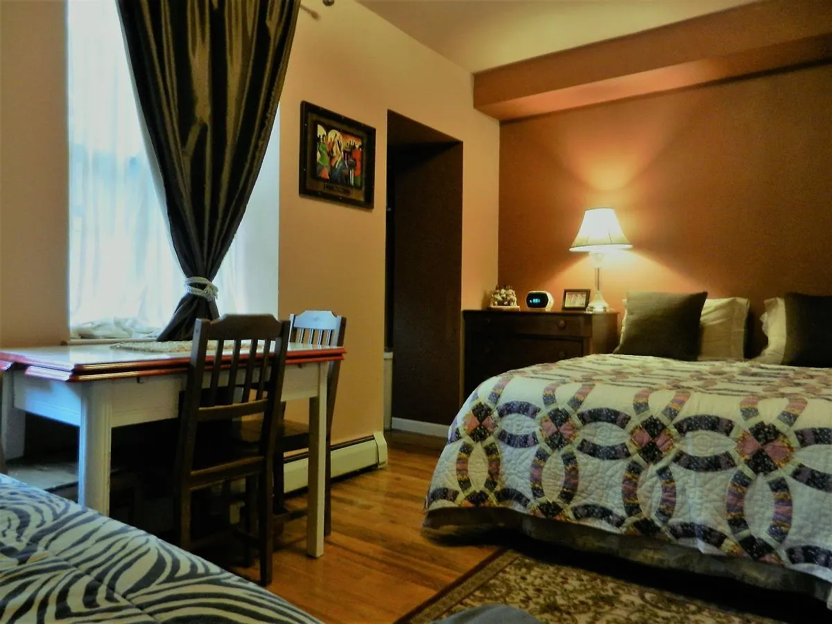 Efuru Guest House Nowy Jork